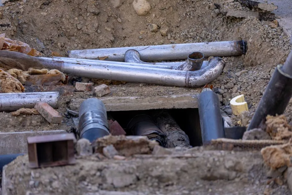 Water Heater Pipe Leak in Monticello Woods